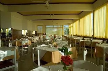 Sabina Otel Theológos