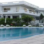 Sabina 3*