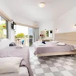 Sabina Hotel
