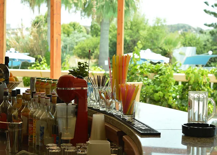 Sabina Hotel Theológos