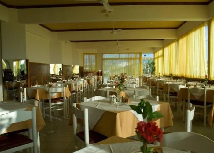 Sabina Hotel Theológos